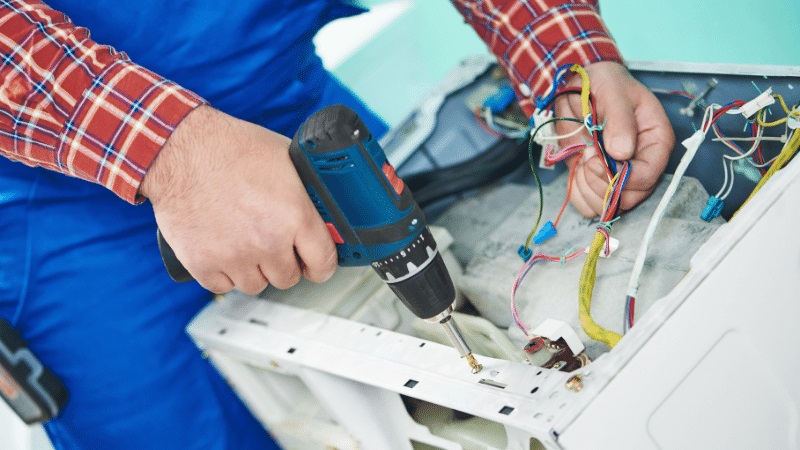 Yunusemre Siemens Siemens çamaşır makinesi kart tamiri – Su almama arızası orijinal parça ile giderildi. - Teknik servis örneği